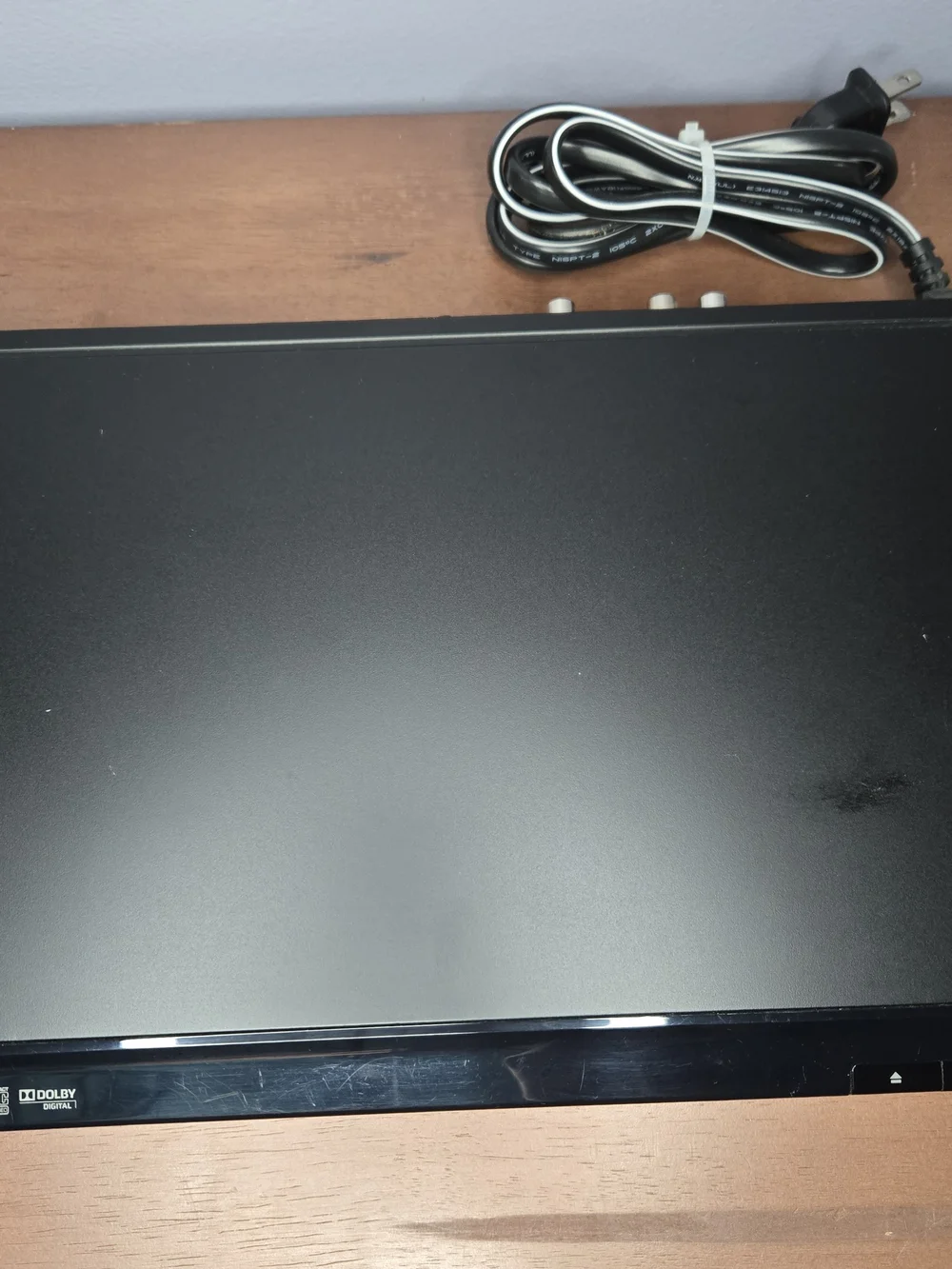 Sony Digital CD/DVD Player DVP-SR200P W Remote Control And New RCA AV Cables